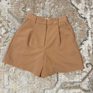 Abercrombie Sloane Tailored high rise short